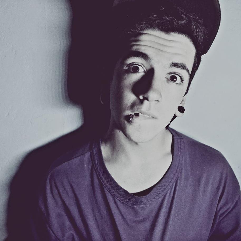 || Abbi te quiere mucho Tade, ella manda ustedes no. Agos y Tadeo♥ Solo y únicamente de mi novia. || Mastu. Since 27-04-14 || Gus, Nicho, Batian, Facu || Danztu