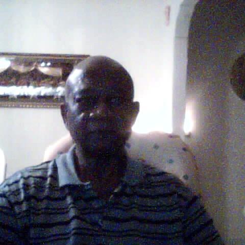 juliovictorcart's profile picture. 