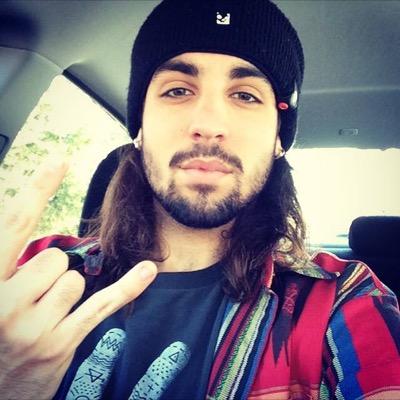 YSU respiratory therapy. Music, nature, food. ✌️ Be unique, be weird, be an individual. Being normal is boring, and lifes too short for that shit.
