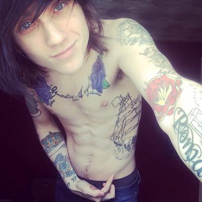 ❤️ Jack is the reason im still alive hes perfect in every way hes mine so you cannot have him look at him touch him or flirt with him because i will kill you ❤️