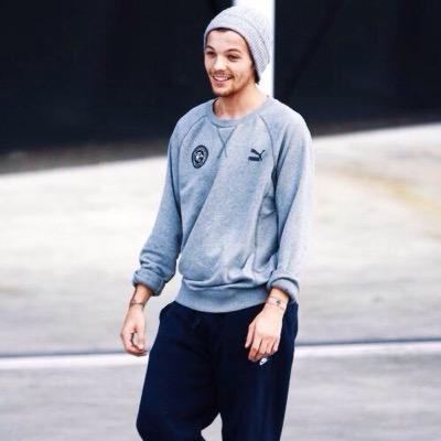 CumdropBoy's profile picture. I'm a slut. I'll let you fuck my ass if you fuck me like the dirty slut i am.
16yrs old / cross-dresser / Cumdrop princess /