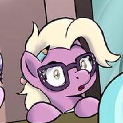 Hi im @R34_TDashie's lil sis...by like a hour. (18+) pony/human