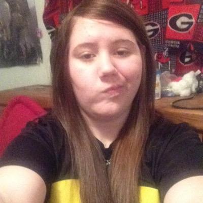 im 15 i dont have many friends but the ones i do have id die for I am a wounded warrior who is still fighting her on going battle...music and bands are my lfe