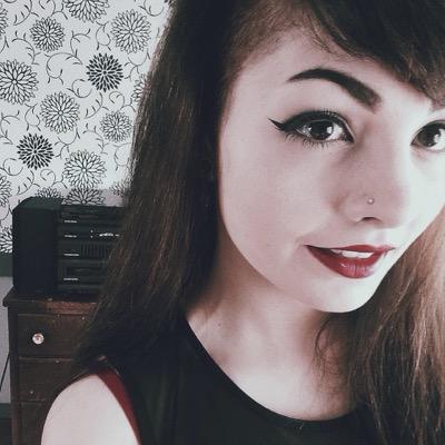 Kassie. 19. I just really want to pet dogs.