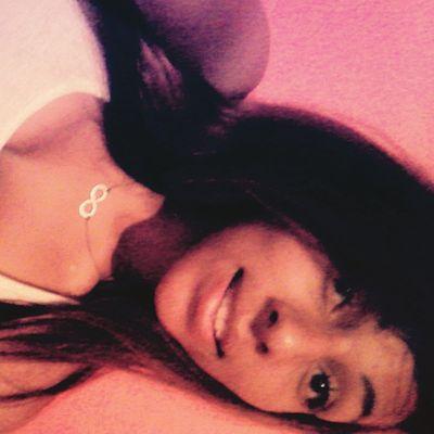 Lembra do nosso primeiro [...] encontro a gente não sabia o que falar; seu beijo, seu sorriso, seu encanto me deixou sem ar pra respirar ♪