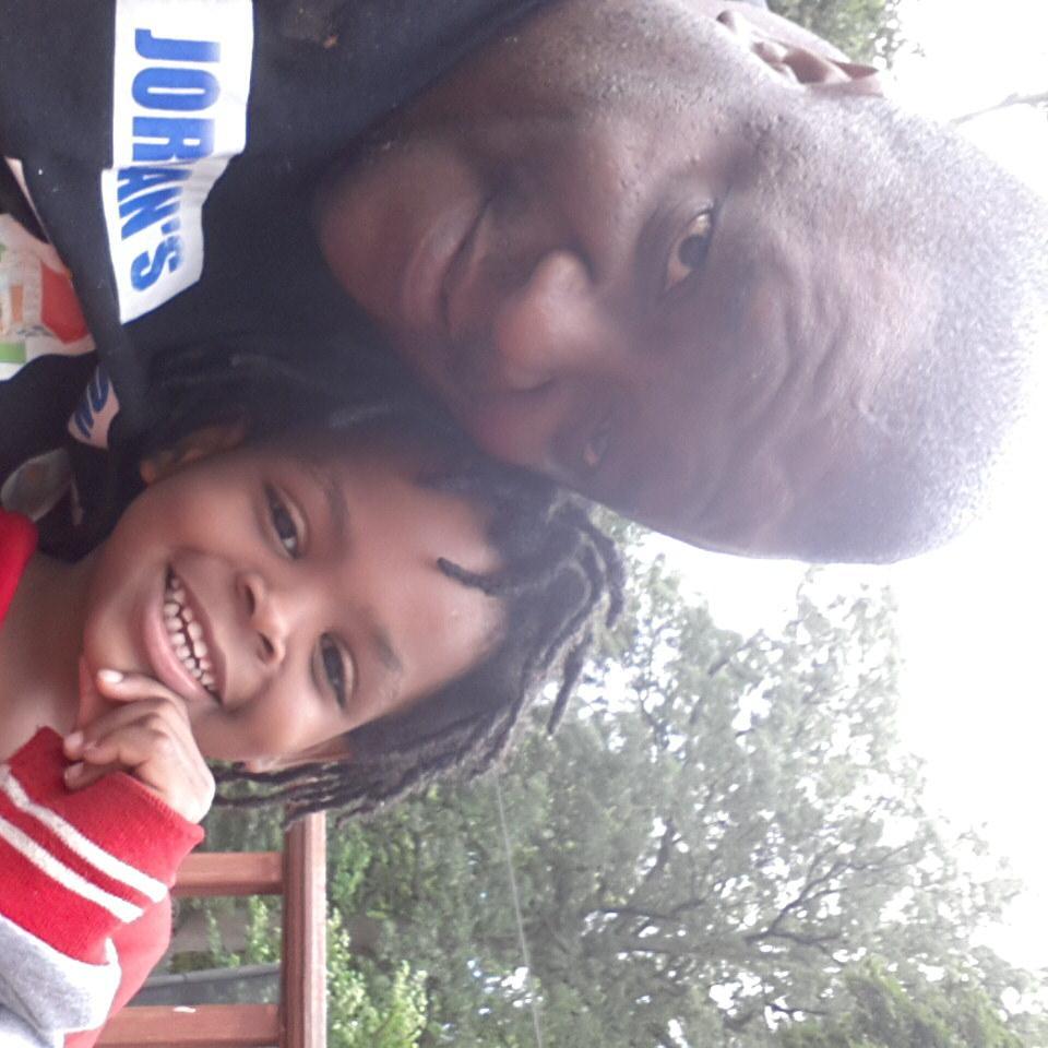 sirluckey's profile picture. 