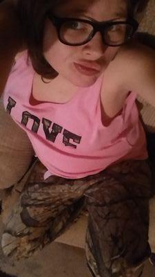 GanowTiffany's profile picture. hey im who i am, and if u dont like it then to bad, get over it or turn the other way and keep walking cuz i dont give two fuckes.