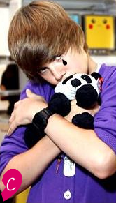 Amo arco-íris, azul calcinha e o @JustinBieber. Jura que você vem sempre aki amor? Me segue!!!