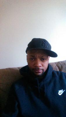 6b72f1342566459's profile picture. 