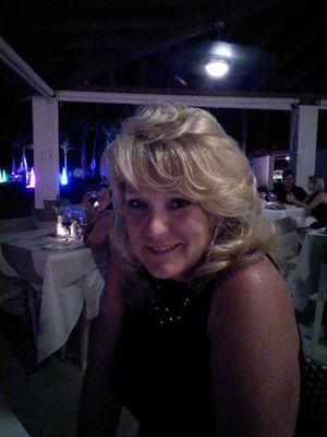 Lori Reavis is a HOUSE SOLD name!™