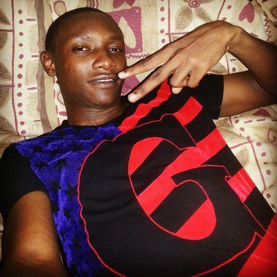 crazymechris's profile picture. 