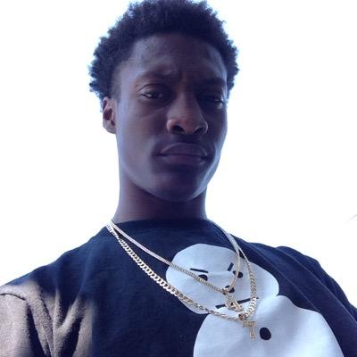 Snapchat : schoolboypeejay
Instagram : 14nightmares
