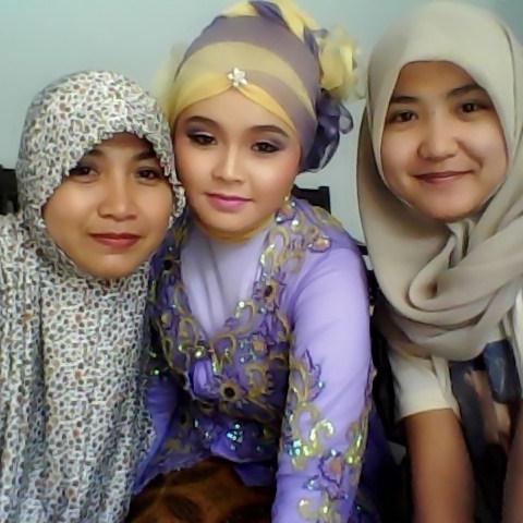 liza61420717's profile picture. belajar mencoba menerima semuanya