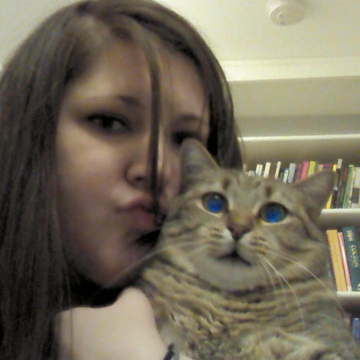 I don't know how to play with kitties. I love mischief and Mischief.