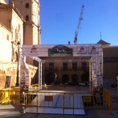 Cuenta para levantar el ánimo y la confianza de l@s lorquin@s.Porque Lorca somos tod@s, ayudemos a ver el municipio en positivo para que sigamos avanzando