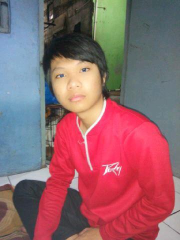 Allah SWT tuhanku|I love my parents|Manchester United is my life and Visual Kei is my culture| ギラン えざ ぺらなだ