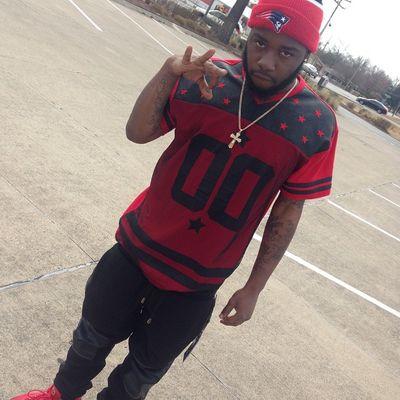Im The YungN, Follow Me @AyeoBlood, Im New Money Ent. #Support The Movement. #Fuck Hoes , Get Paper # New Money Ent.