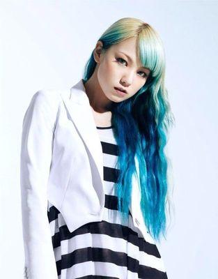 SCANDAL AAA ももクロ backnumber ViViD…love♡.   音楽好きな人と関わりたいです( ｰ`дｰ´)♡ ギター買おうか迷い中…