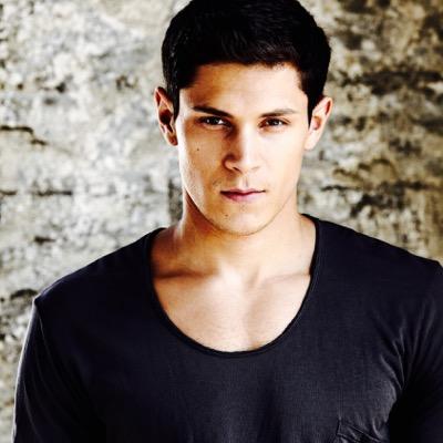 AngryCxnine Profile Picture