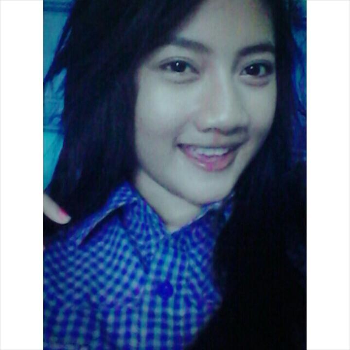 IG: @rizkaagustiina