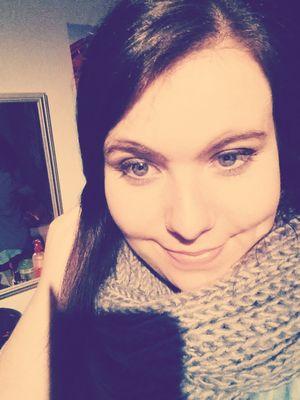 21.
tatjana. baby crow.                                                           ♡ Travelling Books Beauty and Horses ♡
☆ massive TV show addict ☆