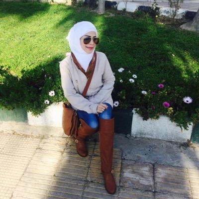 يَا دمشق ! منذ دمغني تُراب أرضك .. خلفت إسمك وشماً تحت جلدي ، واللغة خلاصي و مظلتي التي أقفز بها لأرضك بسلام ،وها أنا أكتب لأهرب منكِ ، و لكن إليكِ !  -dentist