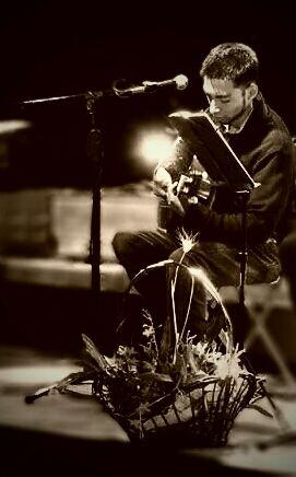 BoomerFanito's profile picture. Guitarra... sport...chef... compositor...informático...(imagen, audio)... bilingüe... :)