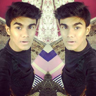 I am kind and good to people who are good and good with me too.....I am looking for someone.... N I am too lazy to write more.follow me pls.....