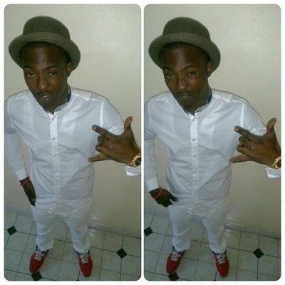 singer/songwriter@@Moneytalk##goodzik talk...student in sciences po!!we lov big life baby**