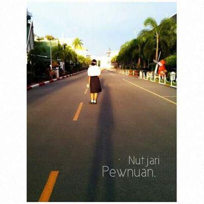 เรียนที่รร.ชลกันยานุกูล