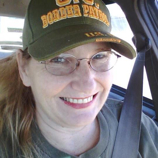 honeybunnys143's profile picture. 