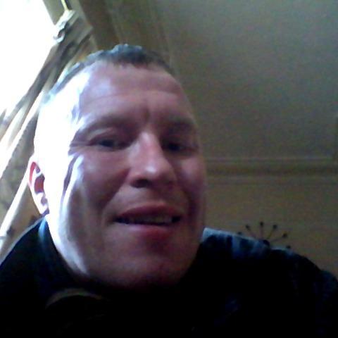 Single in hull n waiting 4 u....