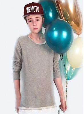 _JuliaBojsen_'s profile picture. 