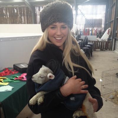 just another lass thats obsessed with horses!