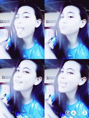 Aku sayang dia selalu ... ♥☺
