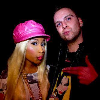My Nicki Minaj tweets may get on your tig ol' bitties but I aint gonna apologise Circa 2010 - Followed by Queen Nic #Stratusfied