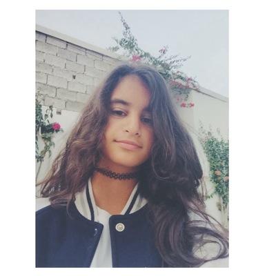 I play Soccer Love it❤️ Ya and im in love with this someone called Benjiman HayesGrier