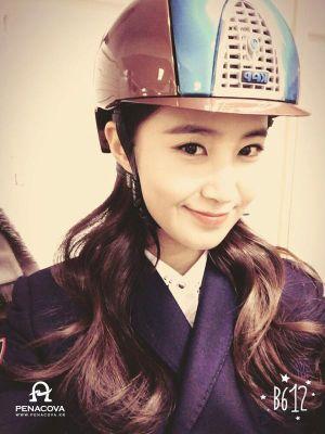 black pearl, badass girl, sexy but pabo... only Kwon Yuri.