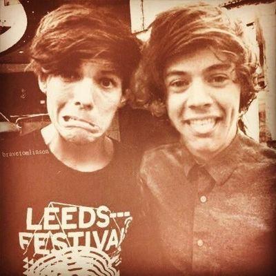 Larry é real amiga,aguente.