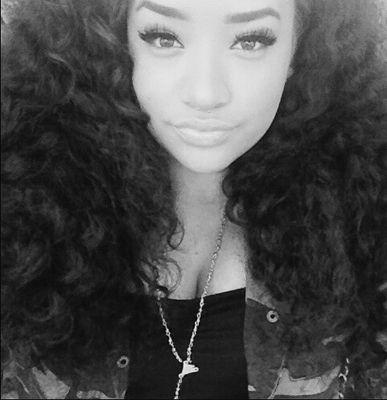 iam_kyndall's profile picture. ♥im bisexual i loveeee girls ♥ ♥ im crushing♥  ♥my name is kyndall ♥ im taken bitches so don't try me