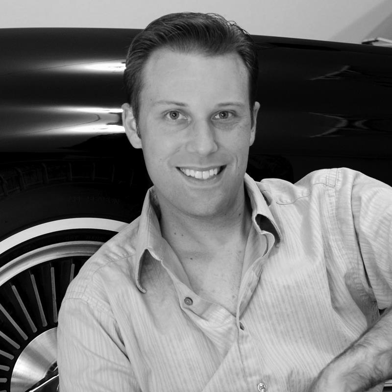 NASA Graphic Designer and a Corvette, pinball, & movie buff all around!
