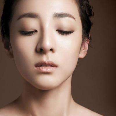 두둥! 와쌉!안녕하십니까. Hi! I'm Sandara Park Bot *Not Real* ดุดุ่ง! ฉันคือดาร่าบอทมาสนุกกันนะ {2NE1 놀자!! } : @harobomkum_THHB @CL2NE1_THHB @Minzy_THHB ♥Fam_THHB