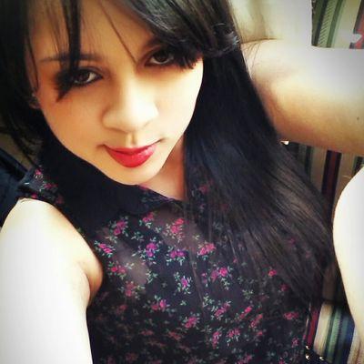 que en lindo que alguien te quiera y tener a quien yudar con quien compartir a quien al mirar pero sobre todo  alguien a quien amar