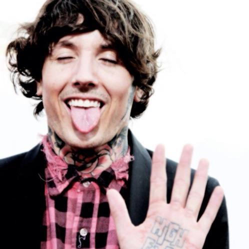 va a querer sopaipilla(ง ͡ °  ͜ʖ ͡ ° )ง