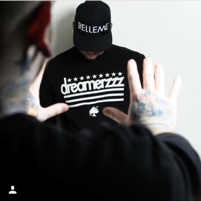 Tattoo artist and piercer at Bloodlines Gallery in Pittsburgh, PA. Tattooing since February 2013. 

Instagram: @sethholmesart
Shop phone: 4126822222