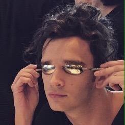 themattyyhealy's profile picture. Sorry I didnt see you there I was too busy mmmmm blocking out the haters.