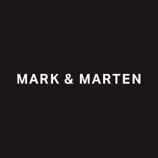Twee jonge honden in de visuele communicatie. We houden ons bezig met concept en creatie. Contact: mail@markenmarten.nl