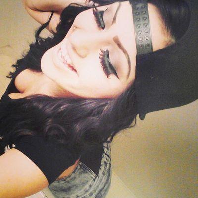 onlythereal420's profile picture. ➡ IG: Onlythereal420..                                       Hmu On Fb: Vanessa Silva ⬅