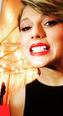 all hail da queen hunny