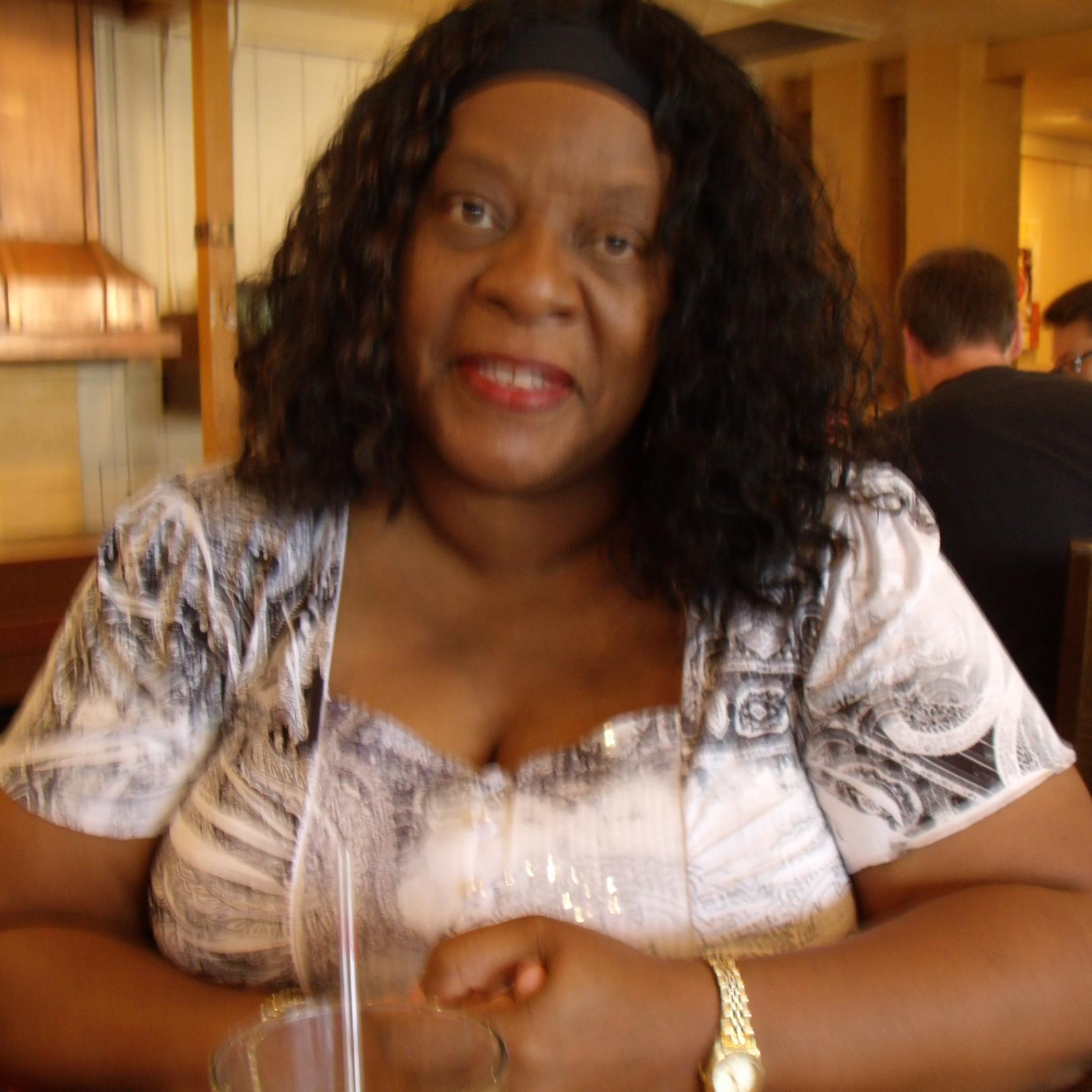 monasheahan8's profile picture. 